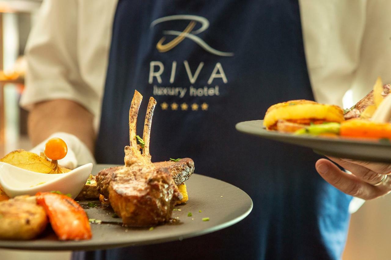 מאלינסקה Luxury Hotel Riva מראה חיצוני תמונה Riva Beach